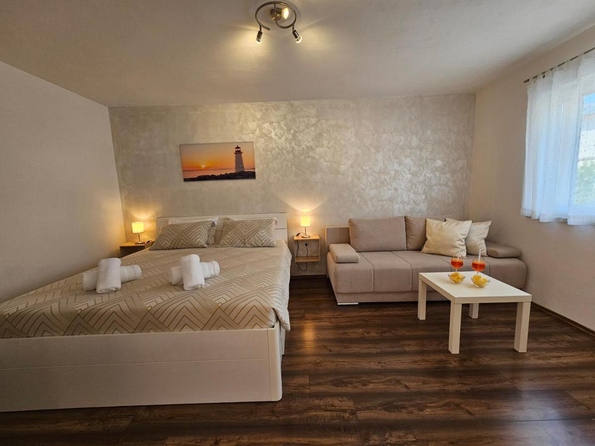 Apartmani Grzinic Ровінь Екстер'єр фото