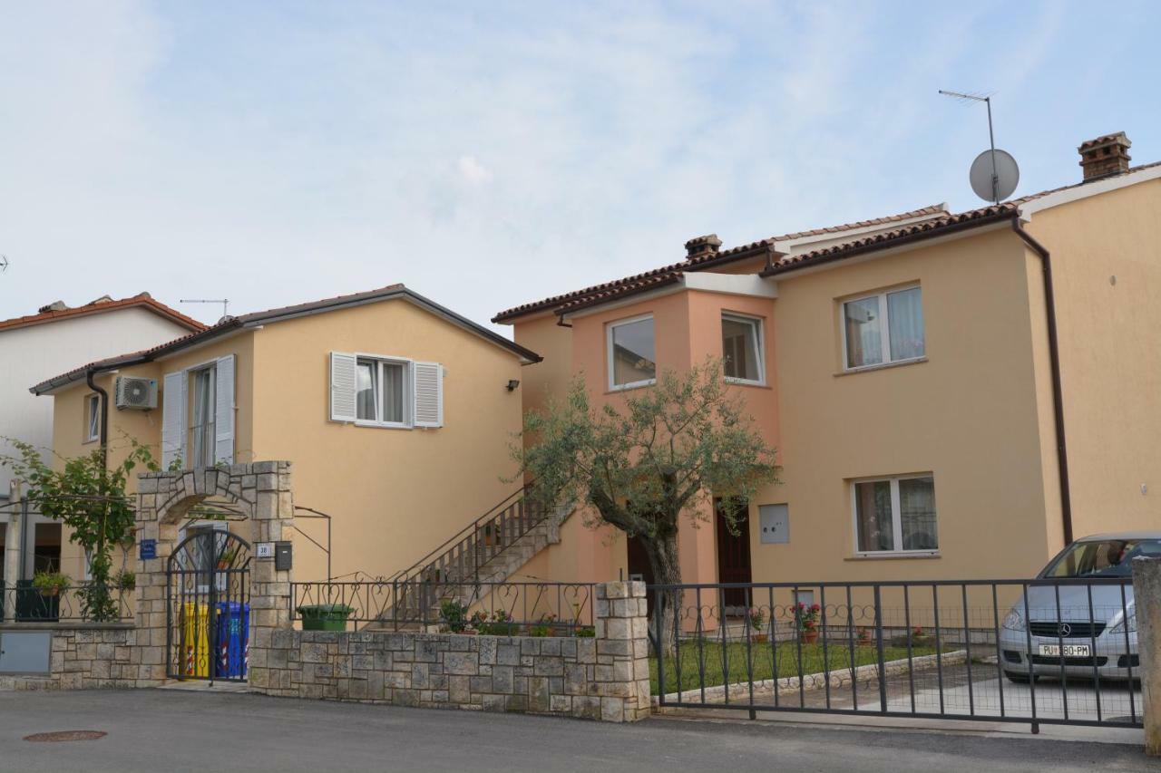 Apartmani Grzinic Ровінь Екстер'єр фото